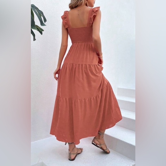 Shirred bust square neckline tank strap tiered boho maxi dress hot pink - Picture 3 of 3